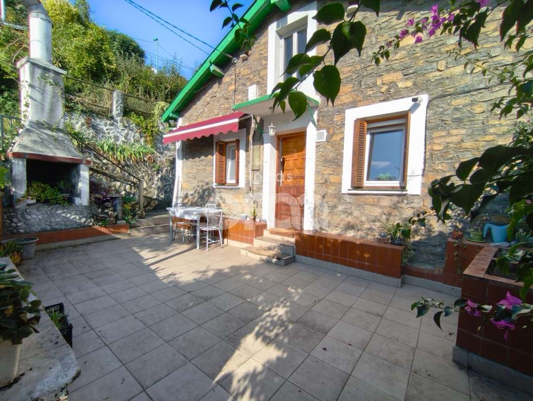 casa en venta en santurtzi